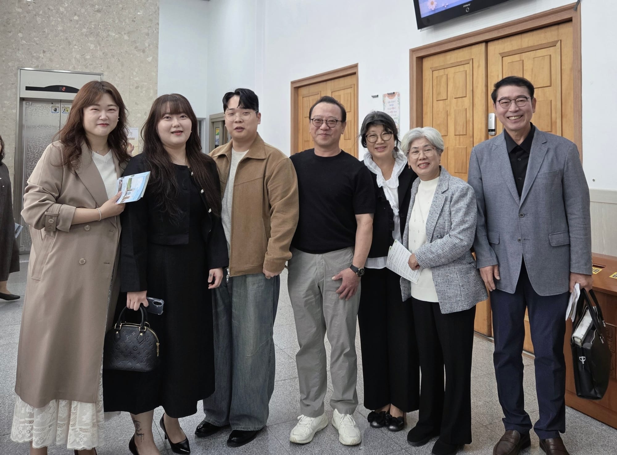 오래된 교회 사진들